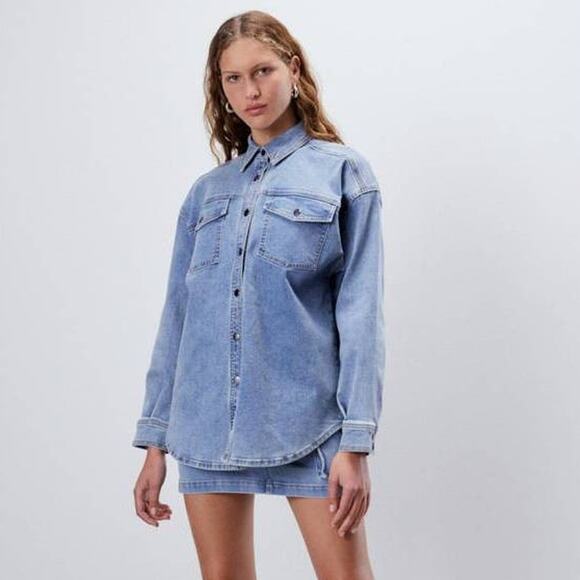 Misha Urban Andi Denim Shacket Shirt Jacket Button Up Retro Blue JFMA23JA Med NW